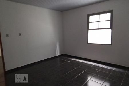 Quarto de casa para alugar com 1 quarto, 50m² em Vila Mercedes, São Paulo