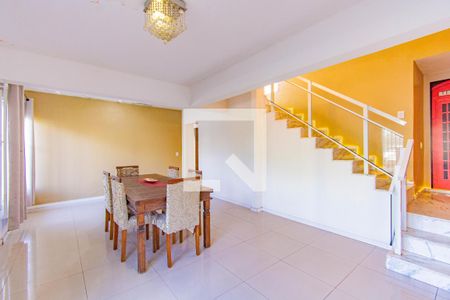 Sala de Jantar de casa à venda com 3 quartos, 400m² em Igara, Canoas