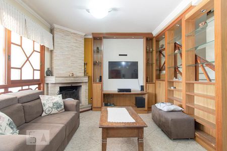 Sala de casa à venda com 3 quartos, 250m² em Sarandi, Porto Alegre