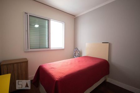 Quarto 2 de apartamento para alugar com 2 quartos, 63m² em Jaguaribe, Osasco