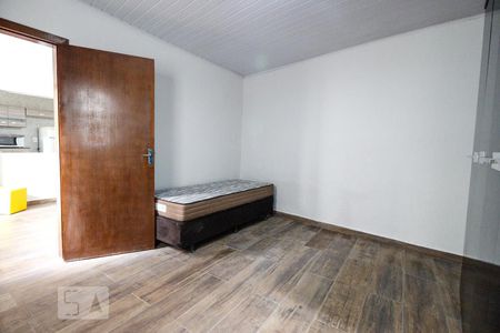 Quarto 1 de casa para alugar com 1 quarto, 68m² em Água Fria, São Paulo