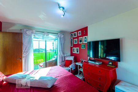 Apartamento à venda com 239m², 4 quartos e 2 vagas Apartamento à venda com 239m², 4 quartos e 2 vagasSuite Master