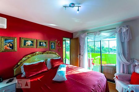 Apartamento à venda com 239m², 4 quartos e 2 vagas Apartamento à venda com 239m², 4 quartos e 2 vagasSuite Master