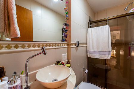 Banheiro da Suíte 1 de apartamento à venda com 4 quartos, 239m² em Gragoatá, Niterói