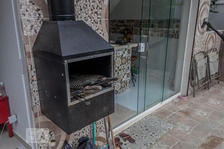 Casa para alugar com 450m², 4 quartos e 2 vagas Casa para alugar com 450m², 4 quartos e 2 vagasChurrasqueira 1