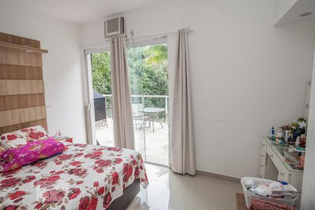 Casa para alugar com 450m², 4 quartos e 2 vagas Casa para alugar com 450m², 4 quartos e 2 vagasSuíte