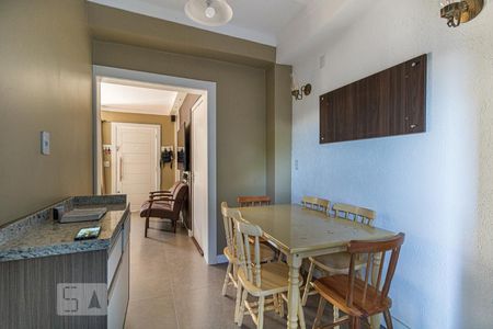 Cozinha de casa à venda com 3 quartos, 150m² em Jardim Carvalho, Porto Alegre