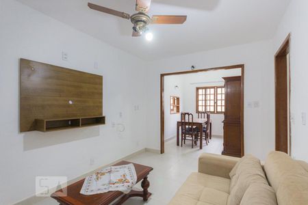 Sala de Estar de apartamento para alugar com 2 quartos, 70m² em Taquara, Rio de Janeiro