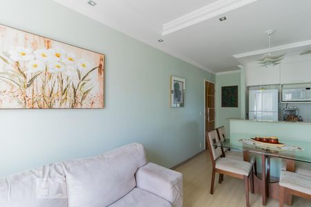 Sala de apartamento para alugar com 2 quartos, 50m² em Parque Paineiras, São Paulo
