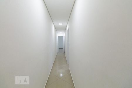 Corredor de casa para alugar com 2 quartos, 89m² em Vila Fatima, São Paulo