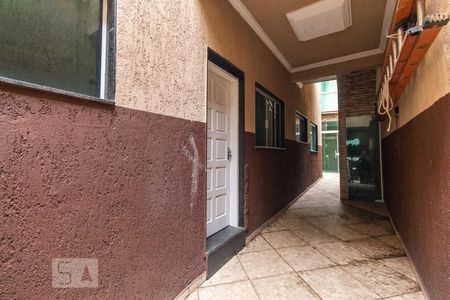 Corredor de entrada de casa à venda com 2 quartos, 89m² em Vila Fatima, São Paulo