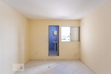 Suíte de casa para alugar com 1 quarto, 50m² em Helena Maria, Osasco