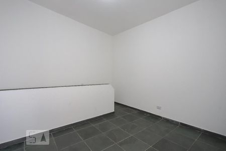 Quarto 2 de apartamento para alugar com 2 quartos, 50m² em Vila Maria Luisa, São Paulo