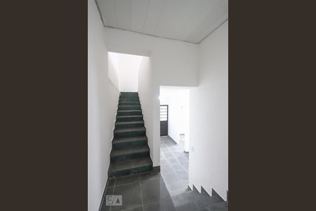 Hall de apartamento para alugar com 2 quartos, 50m² em Vila Maria Luisa, São Paulo