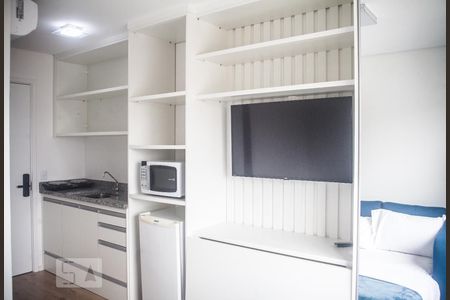 Sala/Quarto de kitnet/studio para alugar com 1 quarto, 16m² em Bela Vista, São Paulo