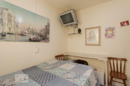 Quarto 1 de casa para alugar com 4 quartos, 400m² em Bom Jesus, Porto Alegre