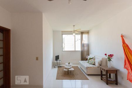 Sala de apartamento para alugar com 2 quartos, 85m² em Vila Isabel, Rio de Janeiro