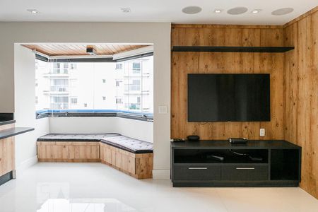 Sala de casa de condomínio para alugar com 1 quarto, 68m² em Pinheiros, São Paulo