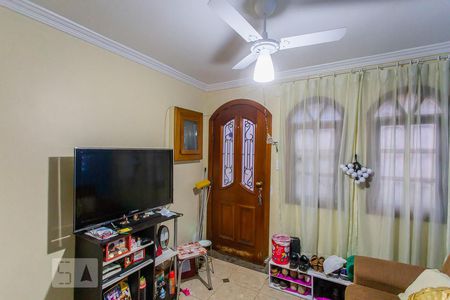 Sala de casa à venda com 3 quartos, 80m² em Vila Gumercindo, São Paulo