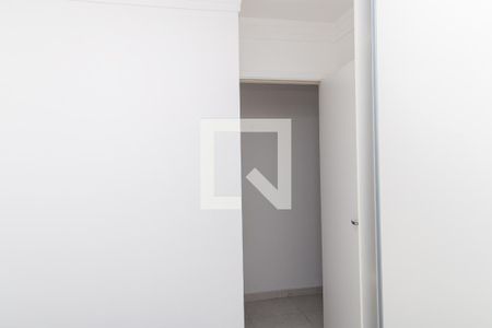 Quarto 2 de apartamento para alugar com 2 quartos, 45m² em Canhema, Diadema