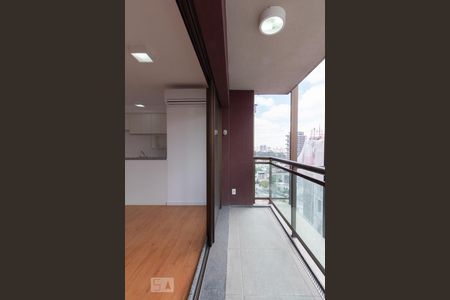 Sala - varanda de apartamento para alugar com 1 quarto, 56m² em Sumaré, São Paulo