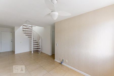 Sala de apartamento à venda com 3 quartos, 110m² em Centro, Niterói