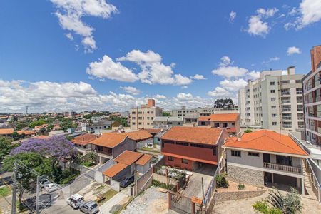 Vista de kitnet/studio para alugar com 1 quarto, 21m² em Novo Mundo, Curitiba