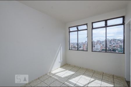 Suíte de apartamento para alugar com 3 quartos, 78m² em Jardim America, Belo Horizonte