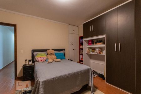 Casa à venda com 300m², 3 quartos e 3 vagas Casa à venda com 300m², 3 quartos e 3 vagasQuarto 3