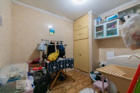 Casa à venda com 300m², 3 quartos e 3 vagas Casa à venda com 300m², 3 quartos e 3 vagasÁrea de Serviço