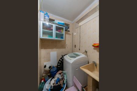 Casa à venda com 300m², 3 quartos e 3 vagas Casa à venda com 300m², 3 quartos e 3 vagasÁrea de Serviço