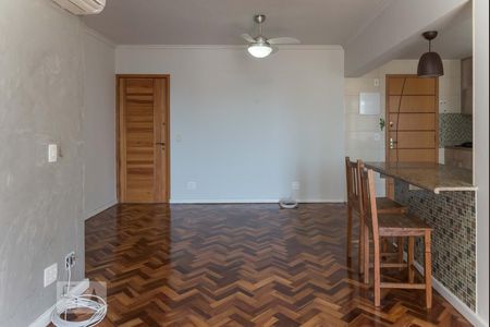 Sala  de apartamento à venda com 2 quartos, 80m² em Maracanã, Rio de Janeiro