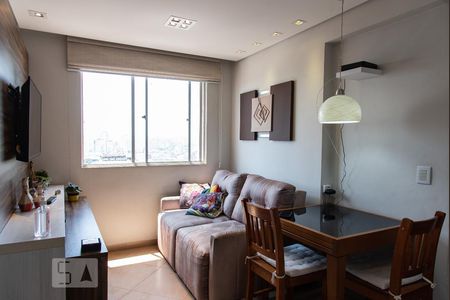 Apartamento para alugar com 40m², 2 quartos e 1 vagaSala