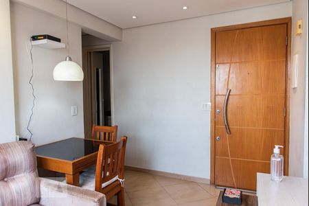 Apartamento para alugar com 40m², 2 quartos e 1 vagaSala