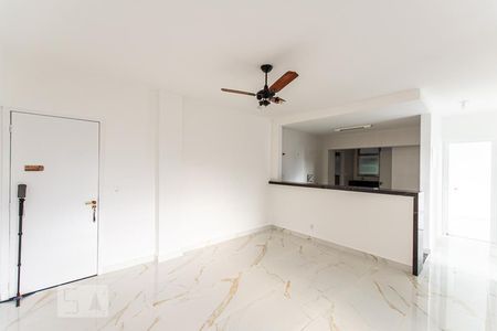 Sala de apartamento para alugar com 2 quartos, 85m² em Centro, Niterói