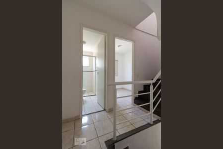 Hall Quartos de casa para alugar com 3 quartos, 95m² em Jardim Gilda Maria, São Paulo