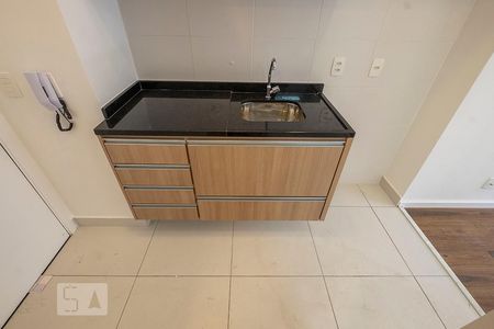 Cozinha de kitnet/studio à venda com 1 quarto, 24m² em Vila Madalena, São Paulo