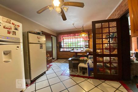 Casa para alugar com 400m², 4 quartos e 2 vagas Casa para alugar com 400m², 4 quartos e 2 vagasCozinha