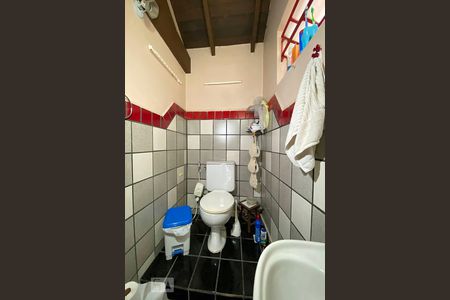 Casa para alugar com 400m², 4 quartos e 2 vagas Casa para alugar com 400m², 4 quartos e 2 vagasBanheiro 2