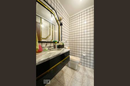 Casa para alugar com 400m², 4 quartos e 2 vagas Casa para alugar com 400m², 4 quartos e 2 vagasBanheiro 4