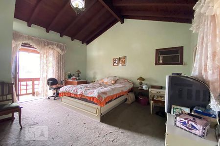 Casa para alugar com 400m², 4 quartos e 2 vagas Casa para alugar com 400m², 4 quartos e 2 vagasQuarto 1