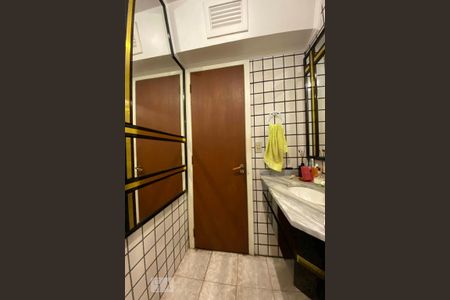 Casa para alugar com 400m², 4 quartos e 2 vagas Casa para alugar com 400m², 4 quartos e 2 vagasBanheiro 4