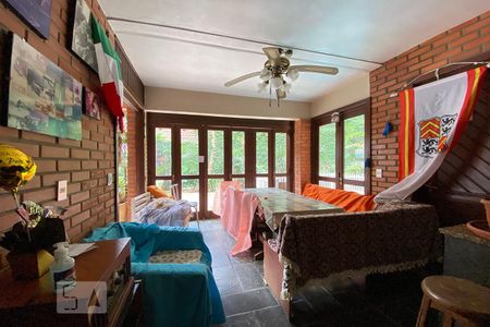 Casa para alugar com 400m², 4 quartos e 2 vagas Casa para alugar com 400m², 4 quartos e 2 vagasSala 3 superior