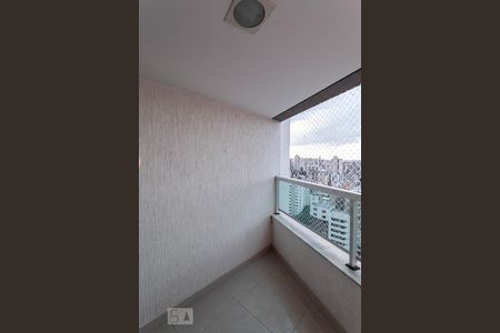 Varanda da sala de apartamento para alugar com 2 quartos, 70m² em Serra, Belo Horizonte