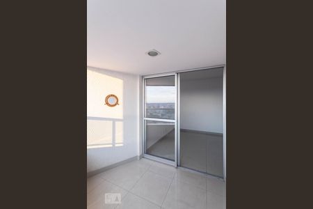 Varanda da sala de apartamento para alugar com 2 quartos, 70m² em Serra, Belo Horizonte