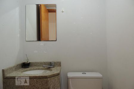 Lavabo de apartamento para alugar com 4 quartos, 128m² em Freguesia de Jacarepaguá, Rio de Janeiro