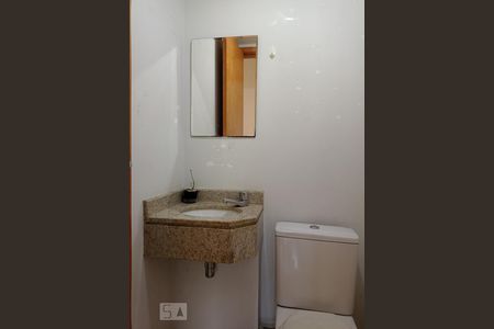 Lavabo de apartamento para alugar com 4 quartos, 128m² em Freguesia de Jacarepaguá, Rio de Janeiro