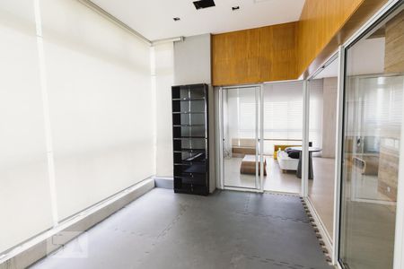 Varanda 2 de apartamento para alugar com 3 quartos, 236m² em Perdizes, São Paulo