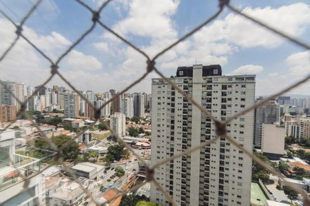 Varanda 1 Vista de apartamento para alugar com 3 quartos, 236m² em Perdizes, São Paulo