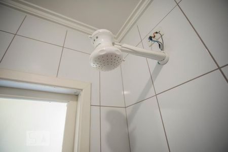 Casa à venda com 190m², 4 quartos e 4 vagas Casa à venda com 190m², 4 quartos e 4 vagasBanheiro Suíte 2 - Chuveiro